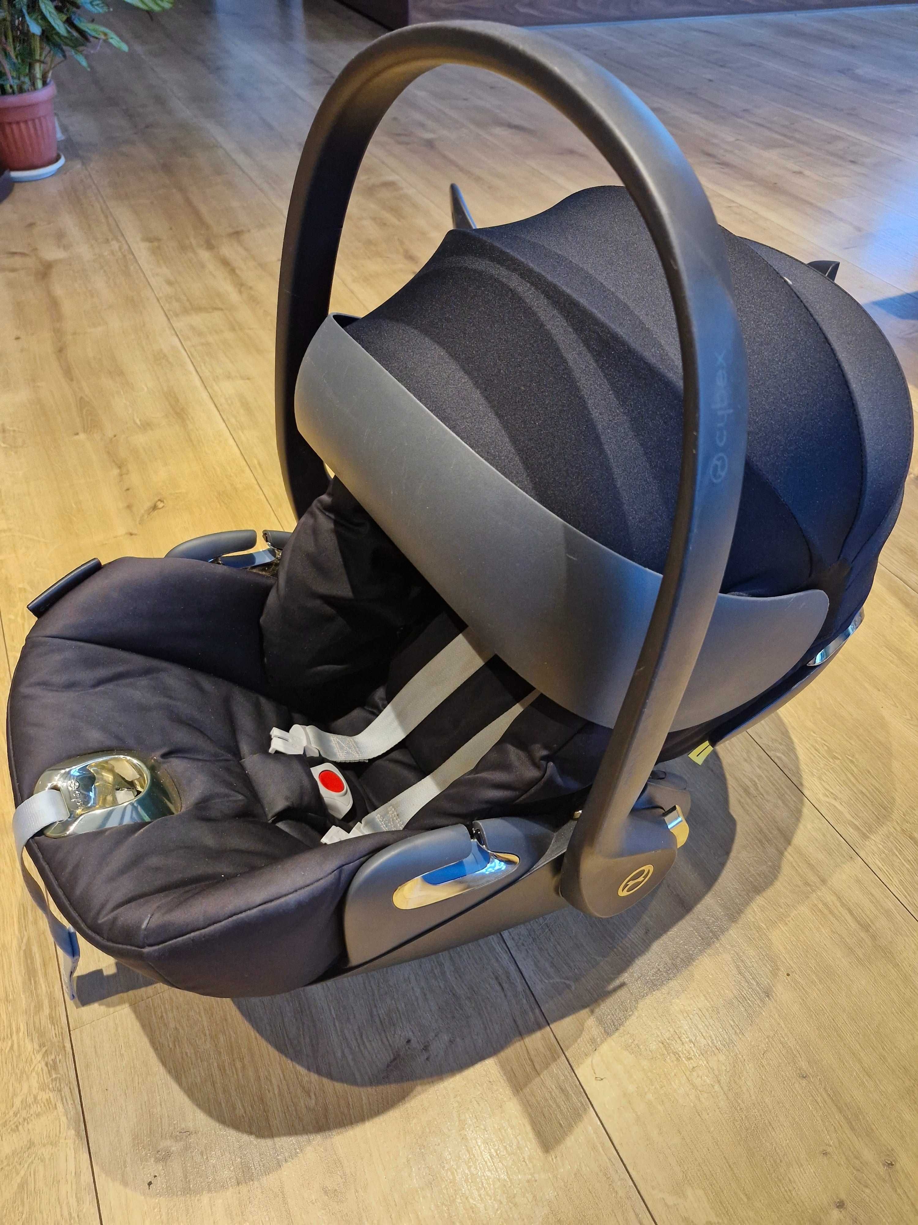 Детски стол за кола CYBEX Cloud Z i-Size Jeremy Scott + БАЗА