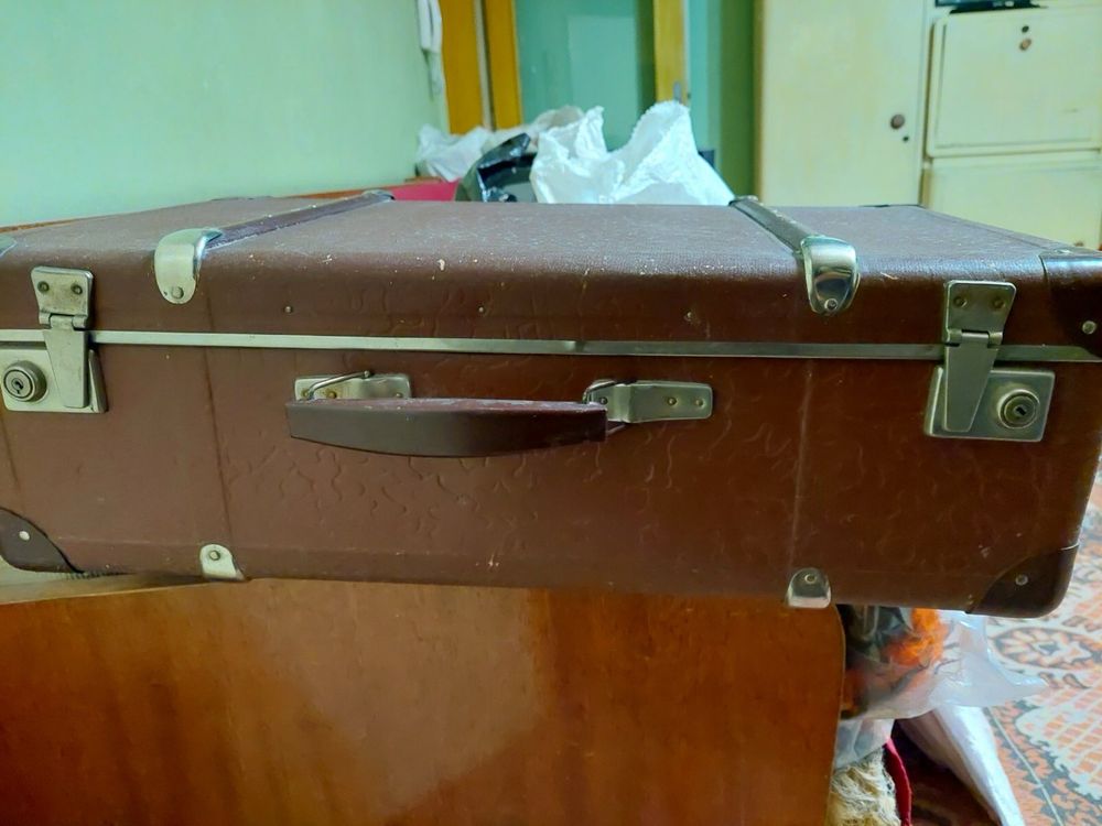 Античен куфар