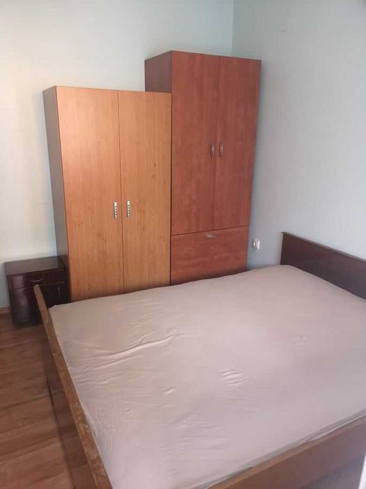 Дава се под наем Двустаен апартамент в Бургас, Изгрев - 65 кв.м за 178.5 € - Снимка #1