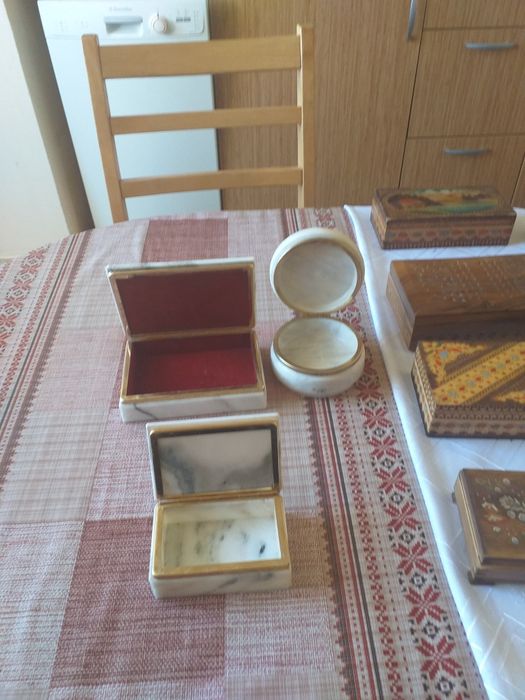 Дървени кутийки за бижута