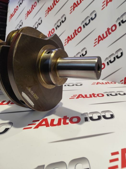 Колянов вал Jeep 68147110AA 3.0d