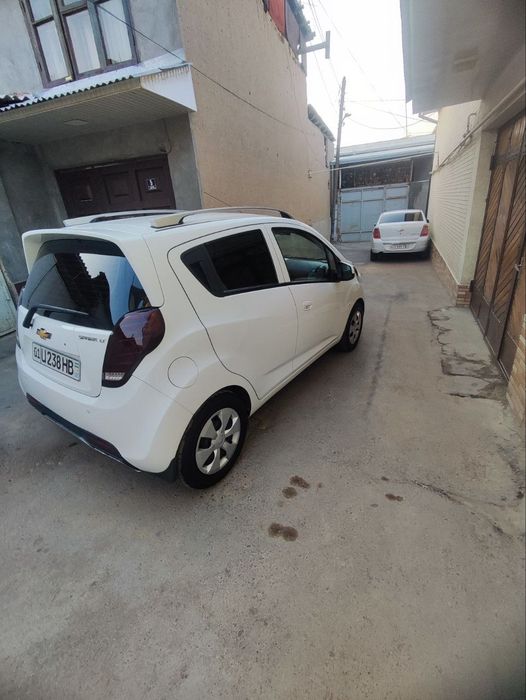 O'zimni Spark moshinamni sotaman