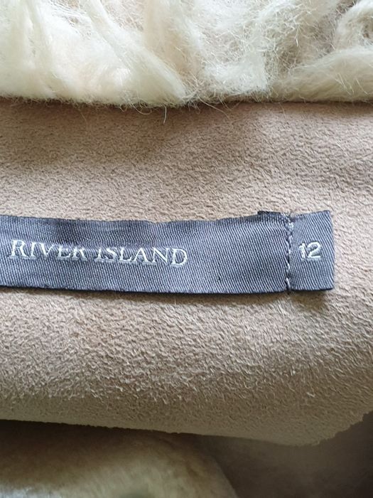 Haina blana artificială