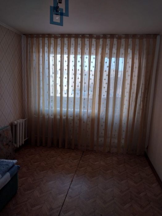 Сдам в г.Аксу, 3х комнатную квартиру на длительный срок