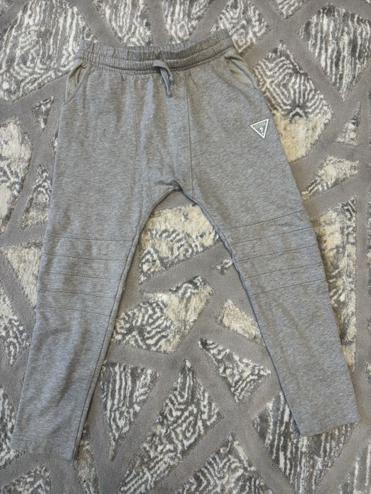 Детско долнище guess