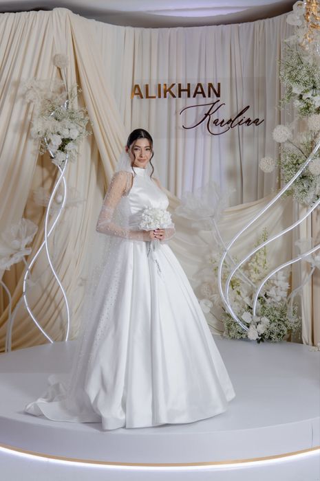 Продам свадебное платье