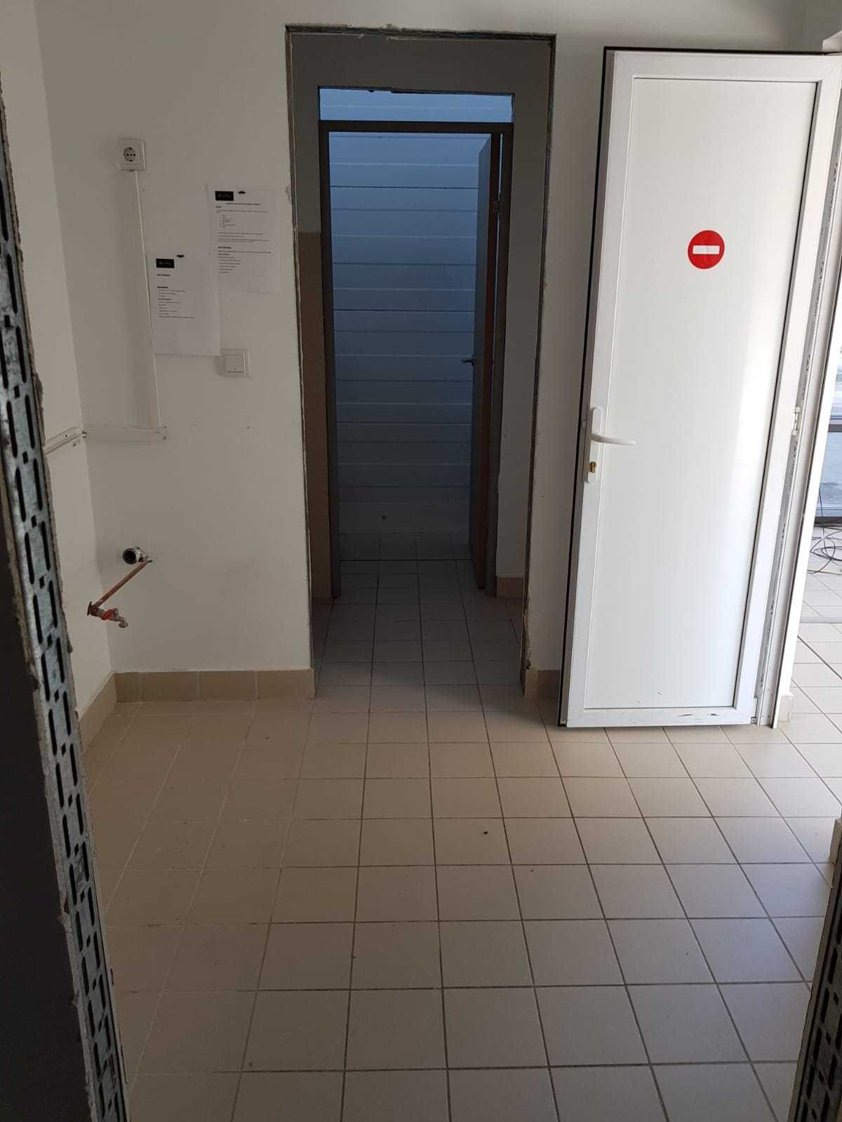 Spațiu comercial stradal de închiriat