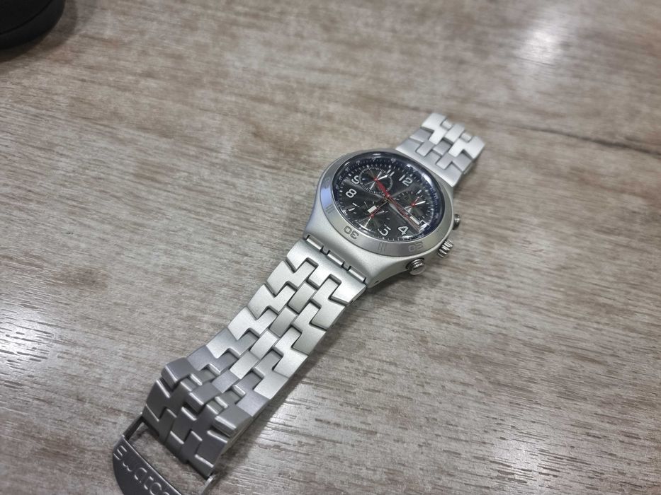 Алуминиев часовник Swatch