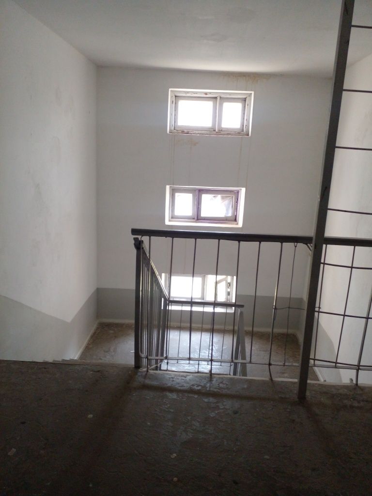 Продается 5ком.квартира  5/5 эт