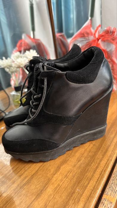 Туфли осенние на платформе