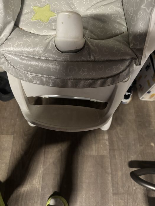 Стол за хранене