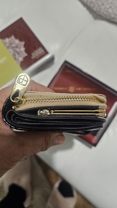 Портмоне Петърсн