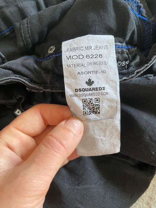 blugi scurti barbati, marimea 44, dsquared2