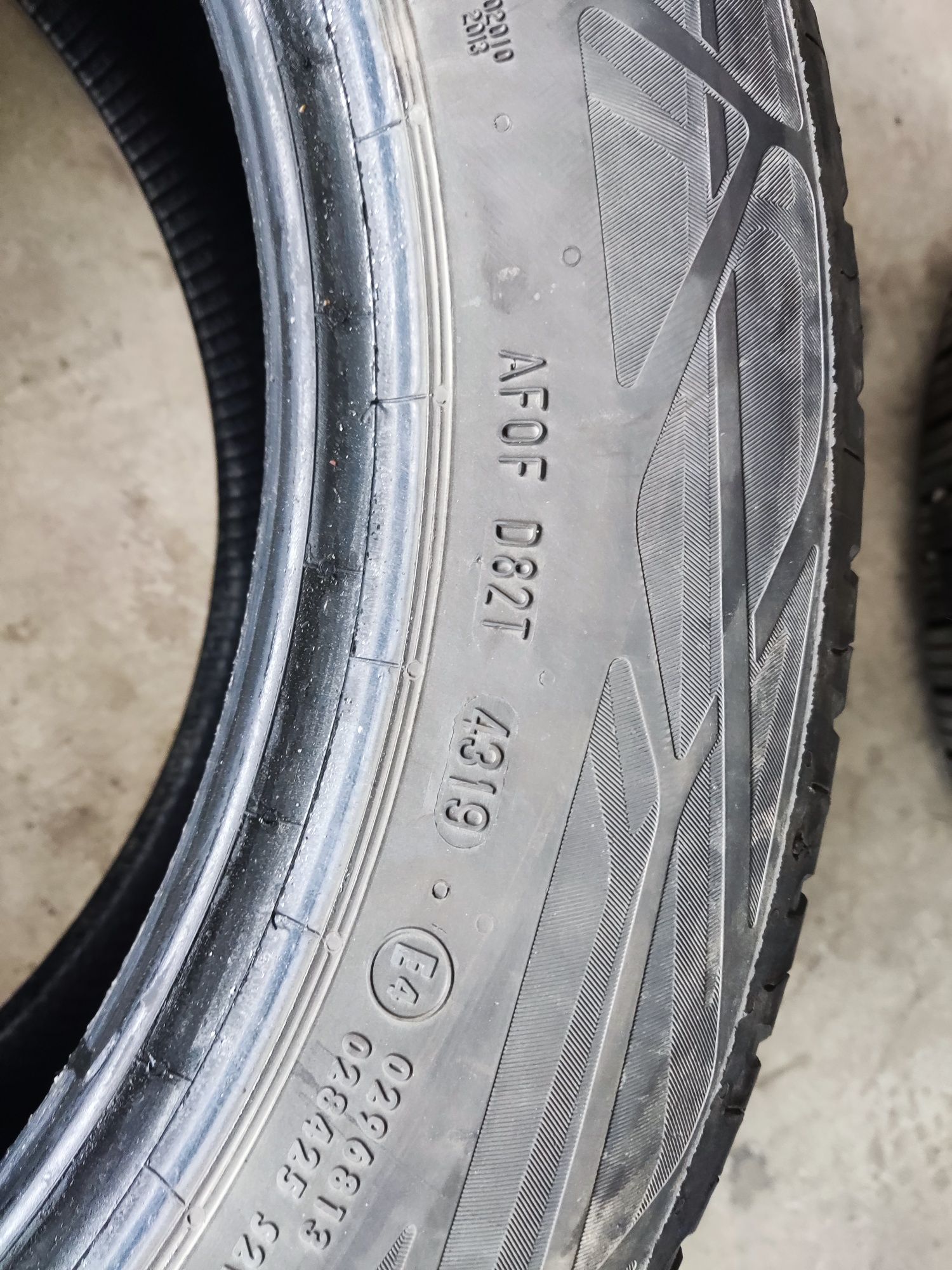 205/55/16 Continental