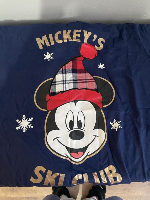 Еднакви мъжка и детска коледни нощници