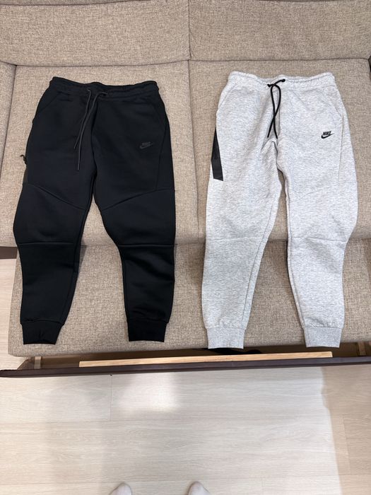 Pantaloni Nike Tech marimea S
