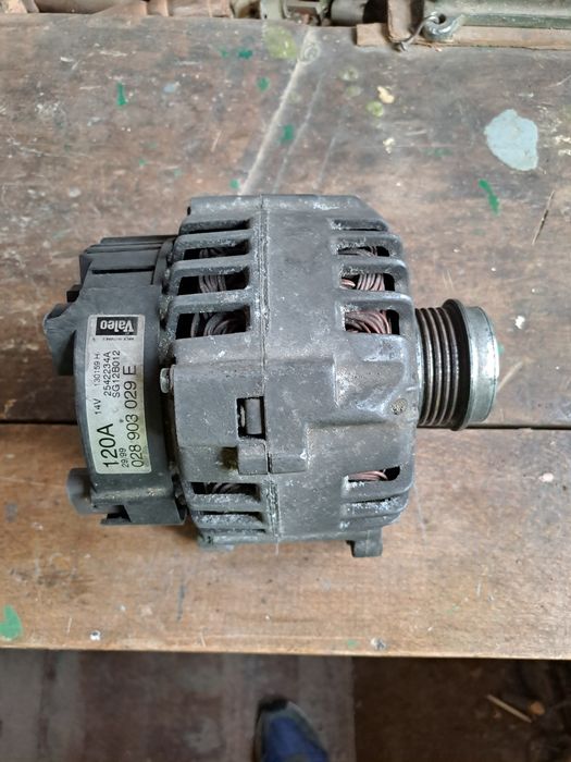 Alternator passat b 5. 5.5 120 A Parbiz spate comb.passat b6 stop vw b