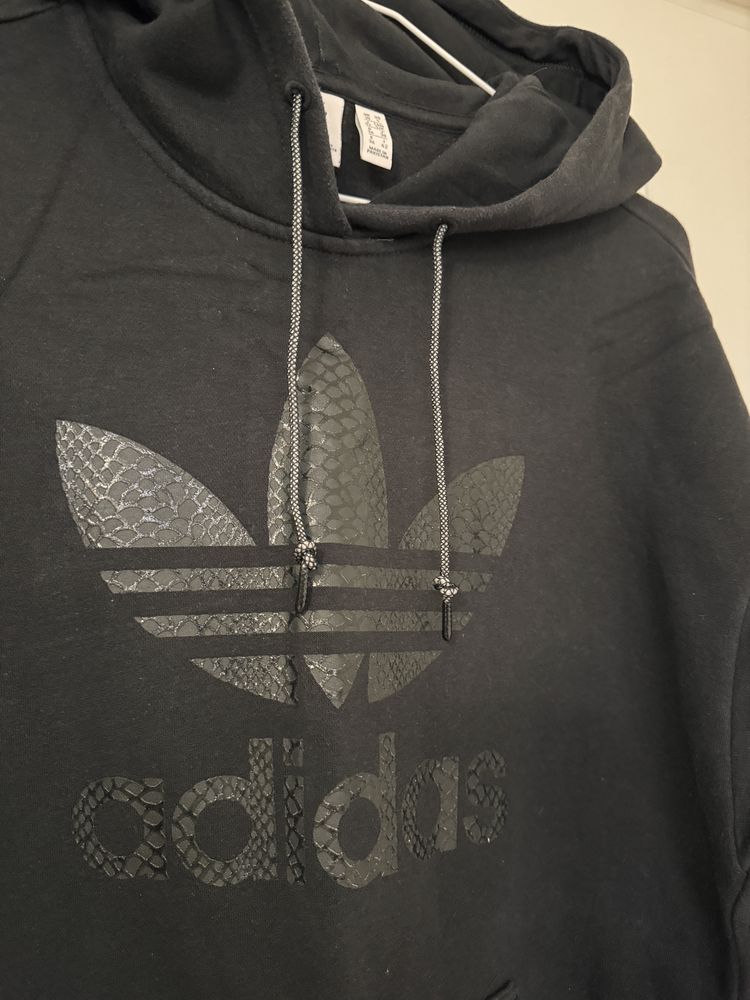 Adidas дамски най-различни блузи/горнища (S/M рр)
