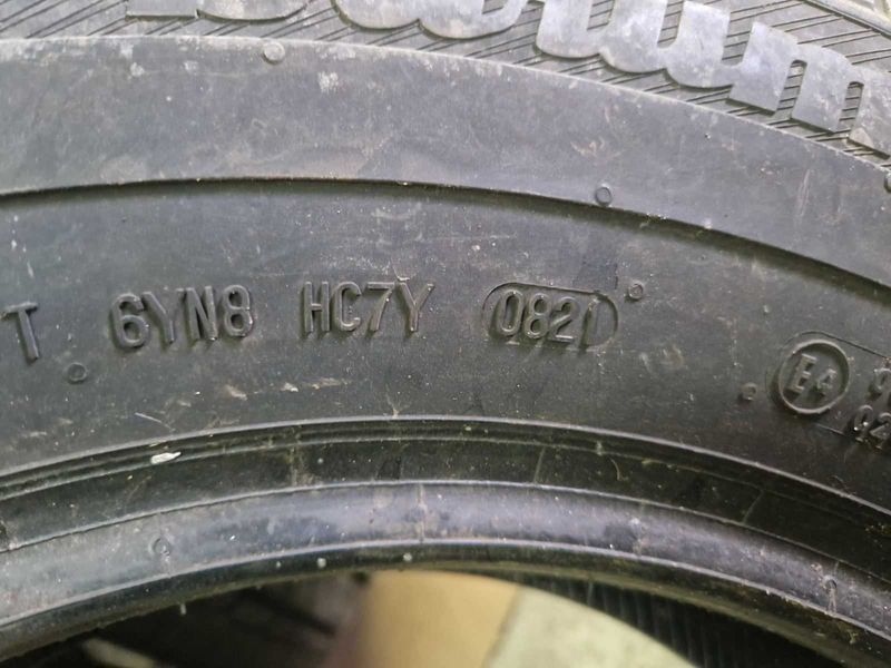 4 anvelope Barum R16C 215/75 vara autobuz DOT0821