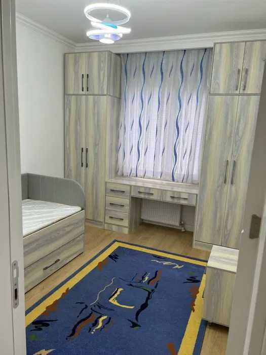 Срочно сдам квартиру в аренду! 3/4/9 Метро Космонавтов 1*