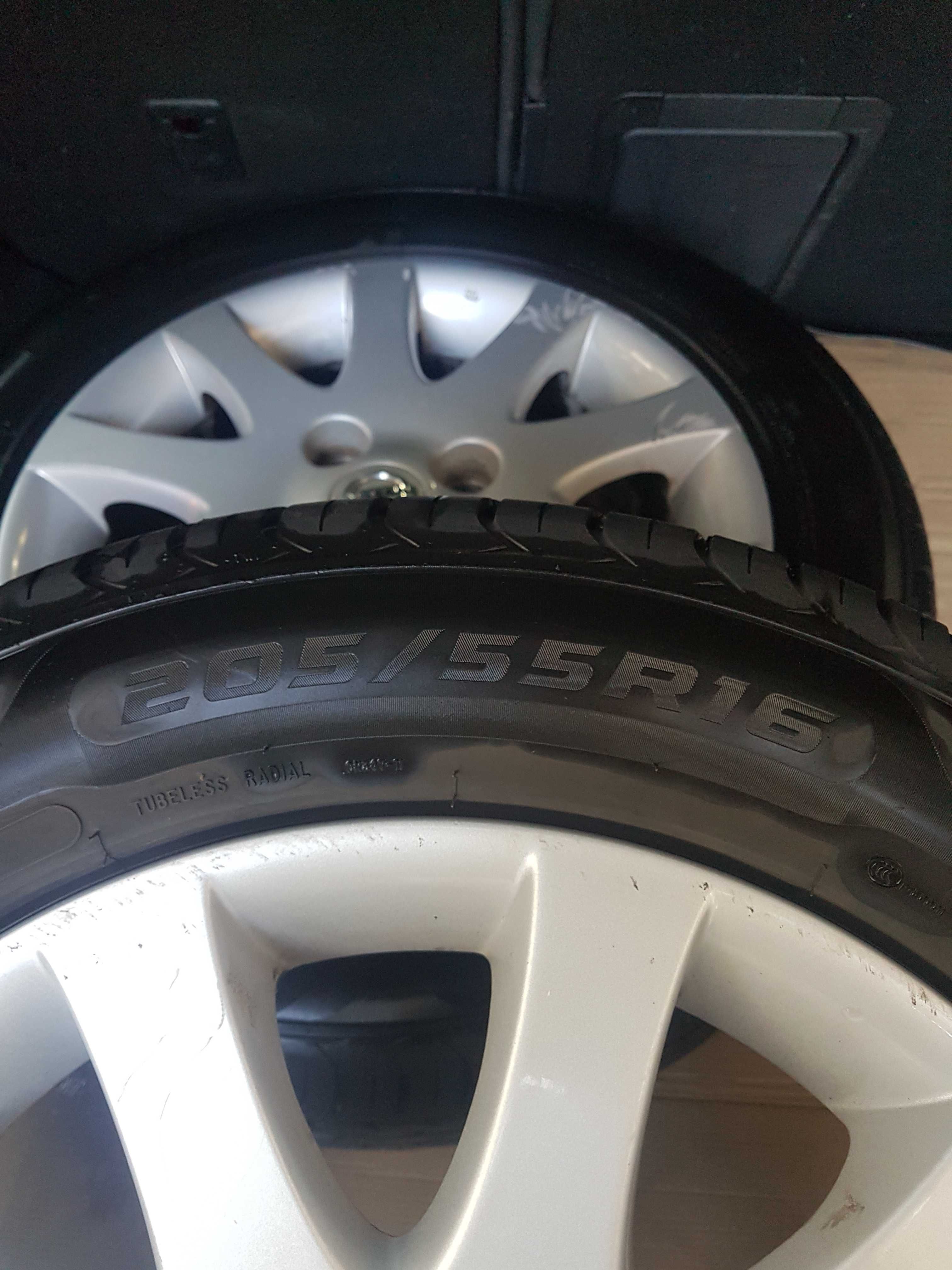 Джанти с гуми 16 цола Nissan Almera
