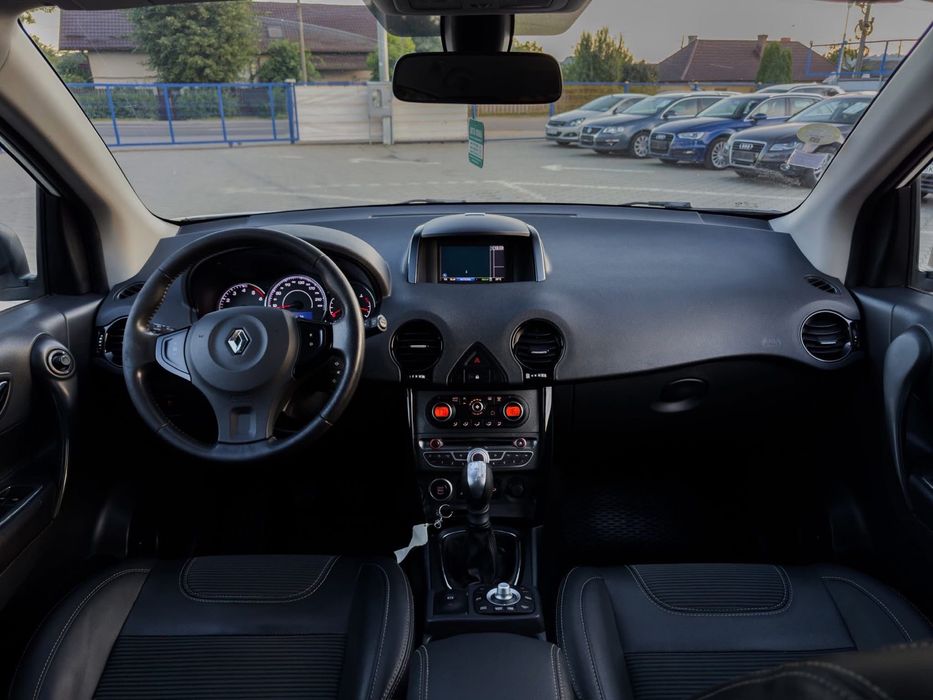 Renault Koleus 2.0 tdi 4x4.  2014