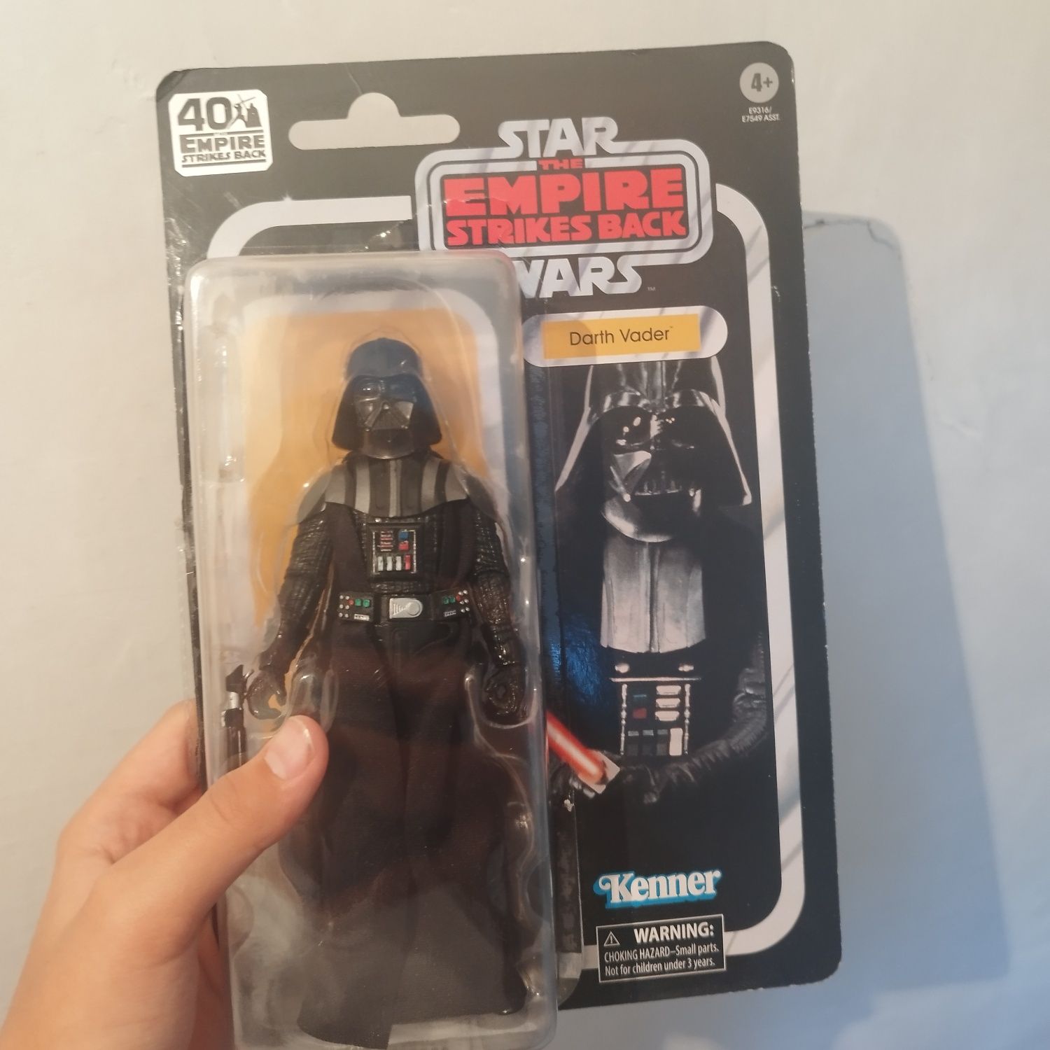 DARTH VADER Продаю экшн-фигурку