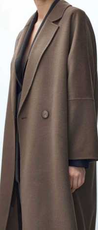 Чисто ново палто на Massimo Dutti