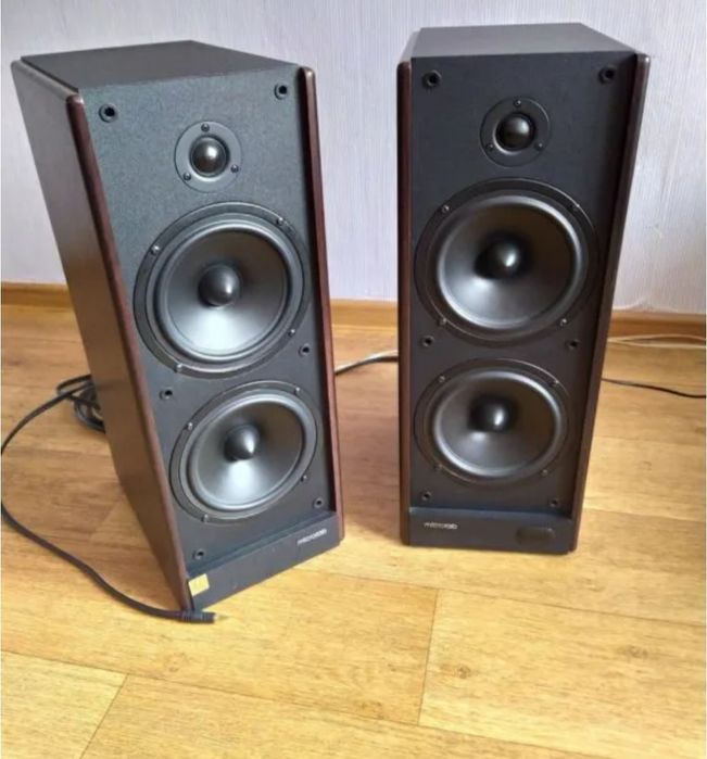 Колонки микролаб соло 7с