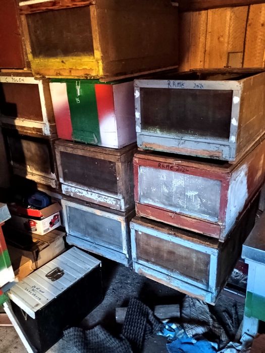 Lazi stupi orizontale pt stupina