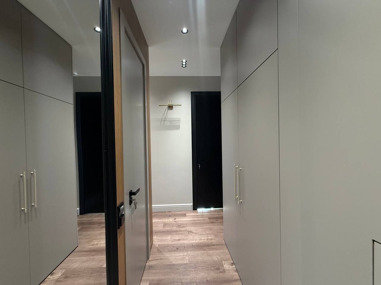 Продается 2 ком квартира, ЖК Инфинити, ор-р: ул. С.Азимова, 47 м²