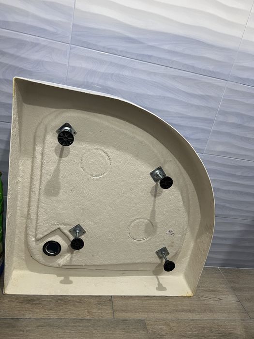 Cabina dus cu cadita si sifon 80x80 cm delta studio