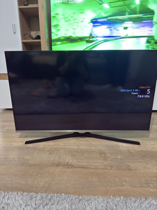 Televizor samsung diagoanala 105