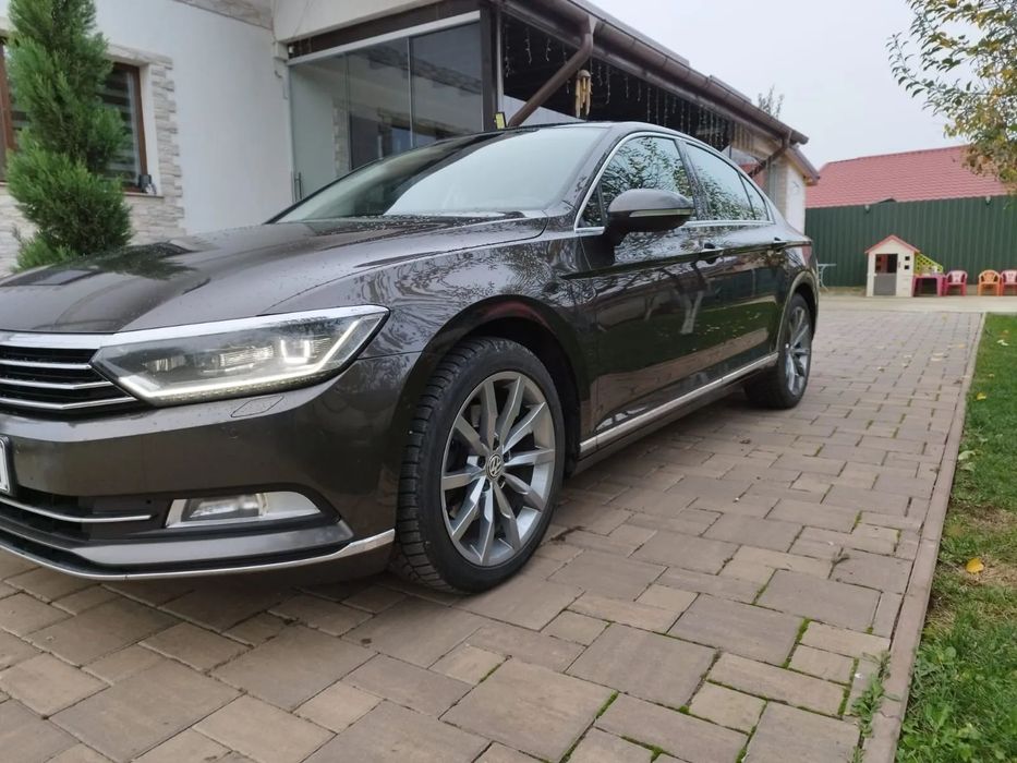 Volkswagen Passat Volkswagen Passat B8–2.0TDI DSG Matrix Alcantara-Full Option-impecabil