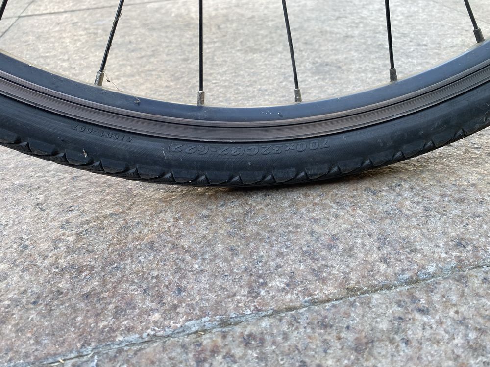 Велосипед 29” GIANT 3 City/Trekking
