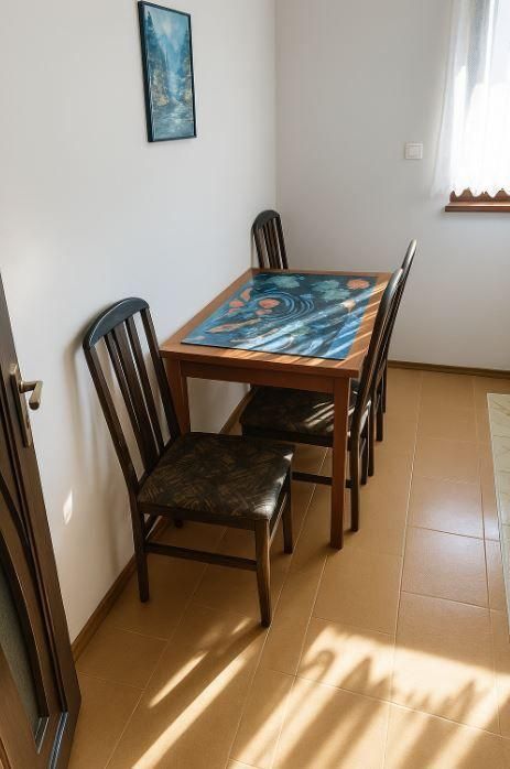 Дава се под наем Етаж от къща в Варна, м-т Траката - 110 кв.м за 500 € - Снимка #2