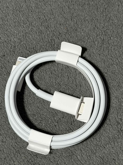 Кабел за Iphone оригинален