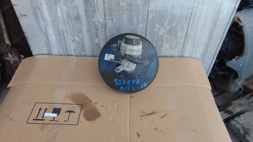 Tulumba servo frana Toyota auris 1.4 benzina an 2007-2010