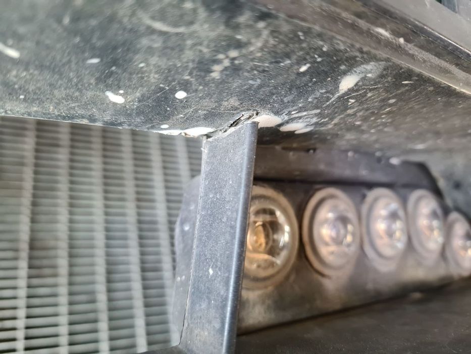 Bara fata Nissan Qashqai Facelift 2010 - 2013 ALBASTRU BW9 (983) model cu spalatoare far ...