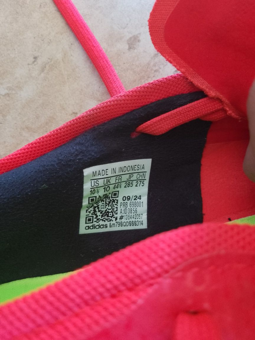 Продавам Бутонки ADIDAS 44,5