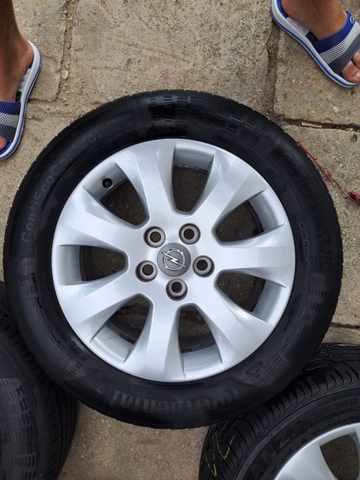 Vând jante R17 Opel