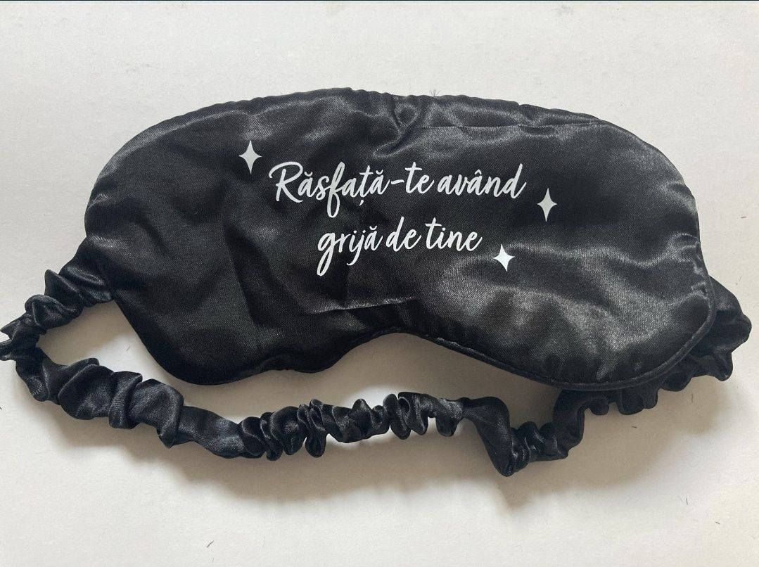 Masca de somn cu saculet, fina din satin, eleganta