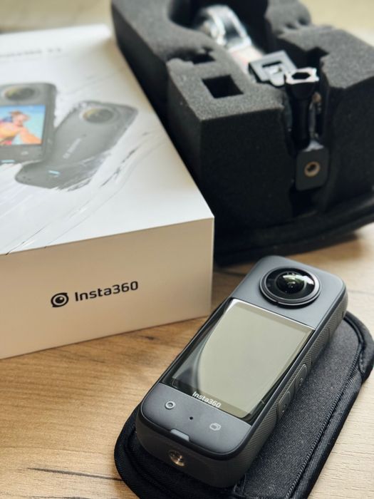 Camera insta360 x3
