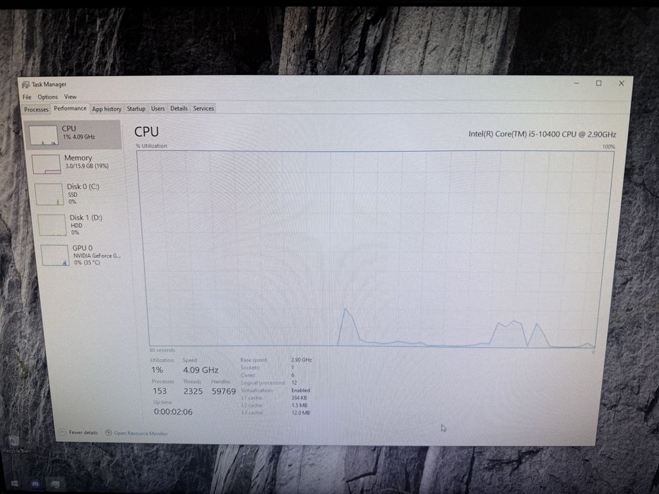 Vand Calculator si Monitor Gaming