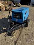 Generator trifazic genset