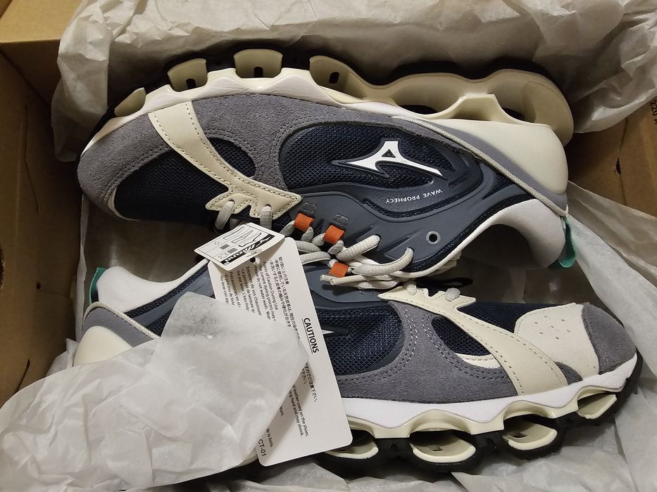 Adidasi sport MIZUNO wave prophecy B2 NOI