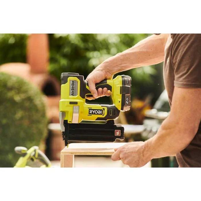 Ryobi-Pistol de cuie fără fir ONE+™ de 18 V, Nou
