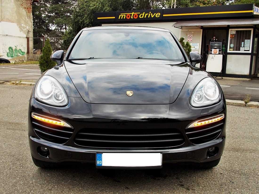 Porsche Cayenne An Fab 2013**Jante Aliaj 20''**Piele**Led**Navi 3 D**