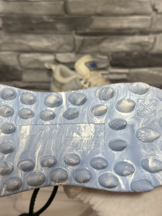 Off-White Odsy 1000 Blue Marble