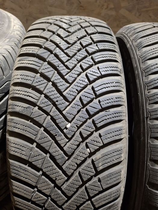Set anvelope iarna 215/60 R16 Hankook